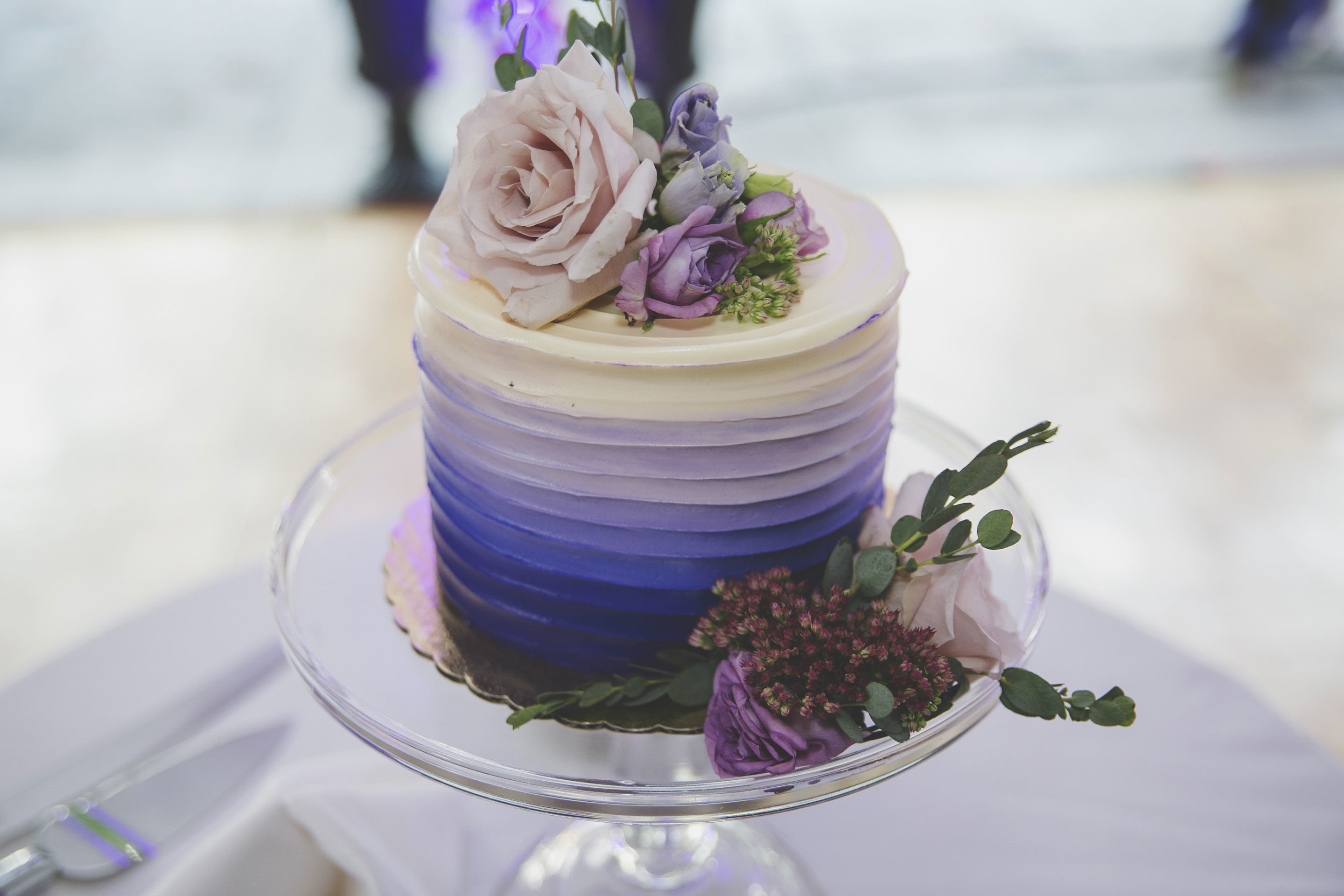 cake wedding flowers